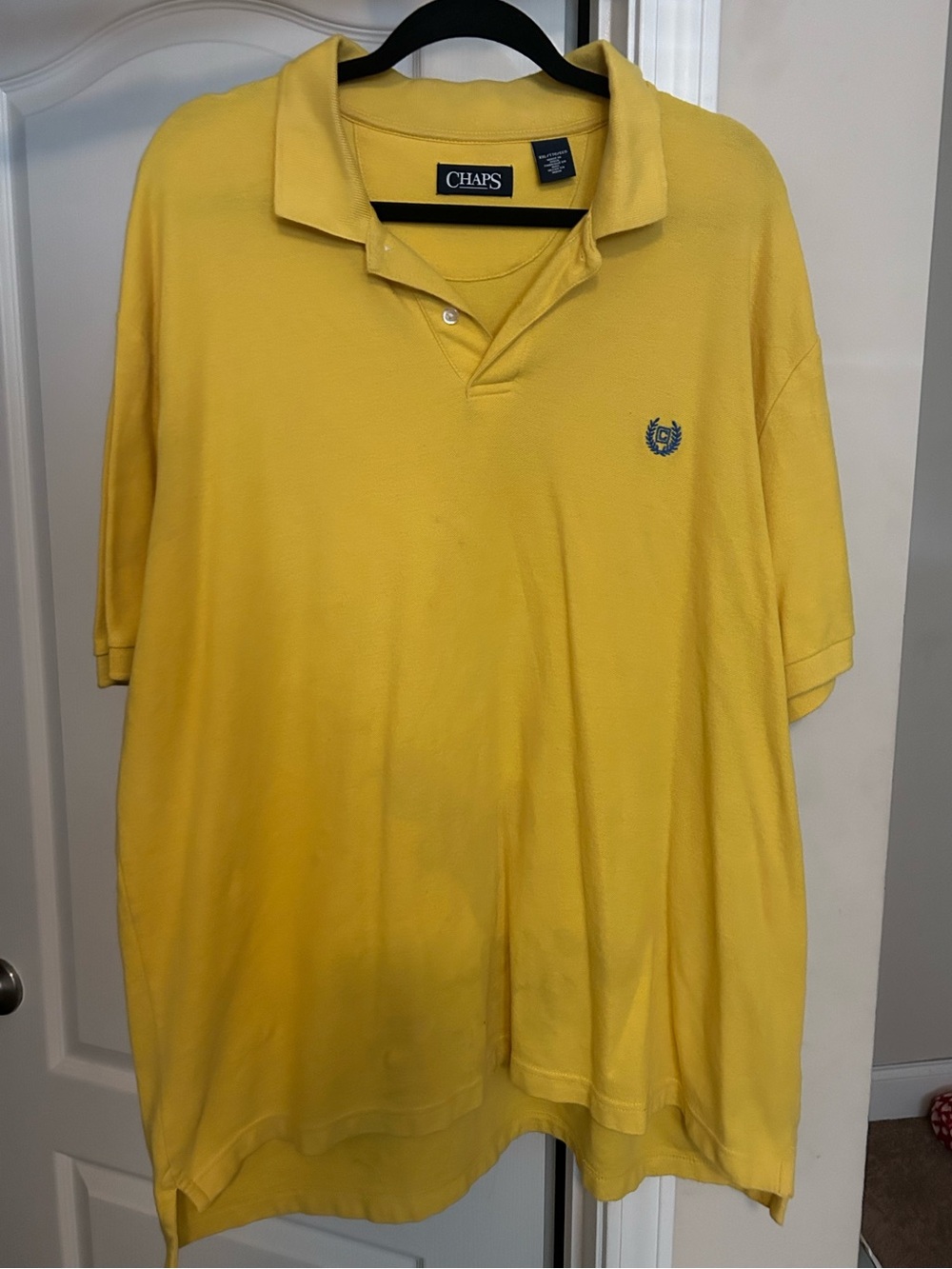Chaps Men’s Yellow Polo Shirt with Embroidered Crest